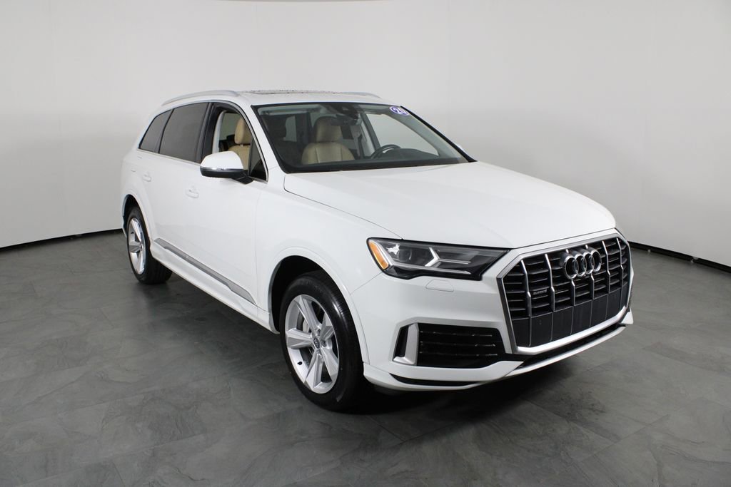 Used 2020 Audi Q7 2.0T Premium w/ Convenience Package image 4