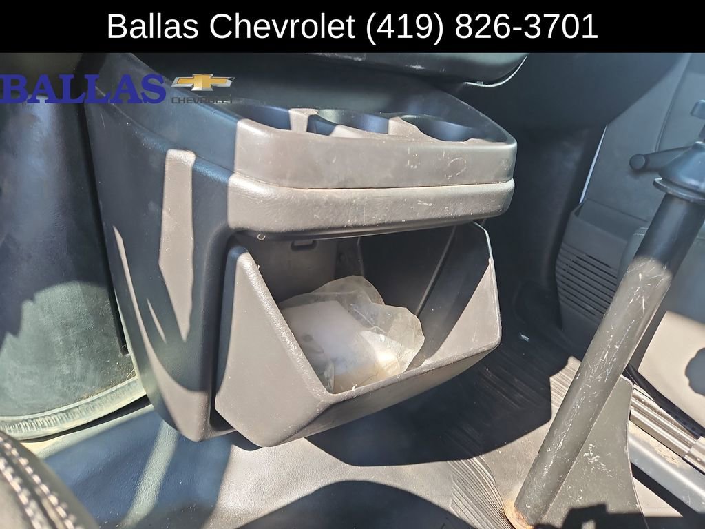 Used 2018 Chevrolet Express 2500 w/ Driver Convenience Package image 21