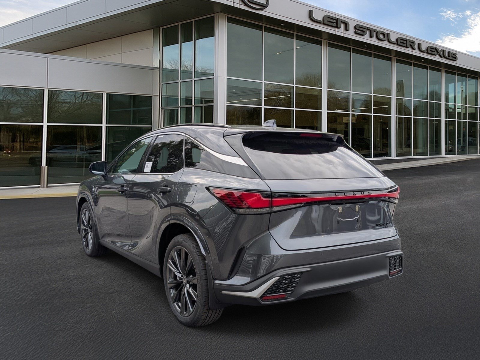 New 2026 Lexus RX 350 F Sport AWD/4WD image 3