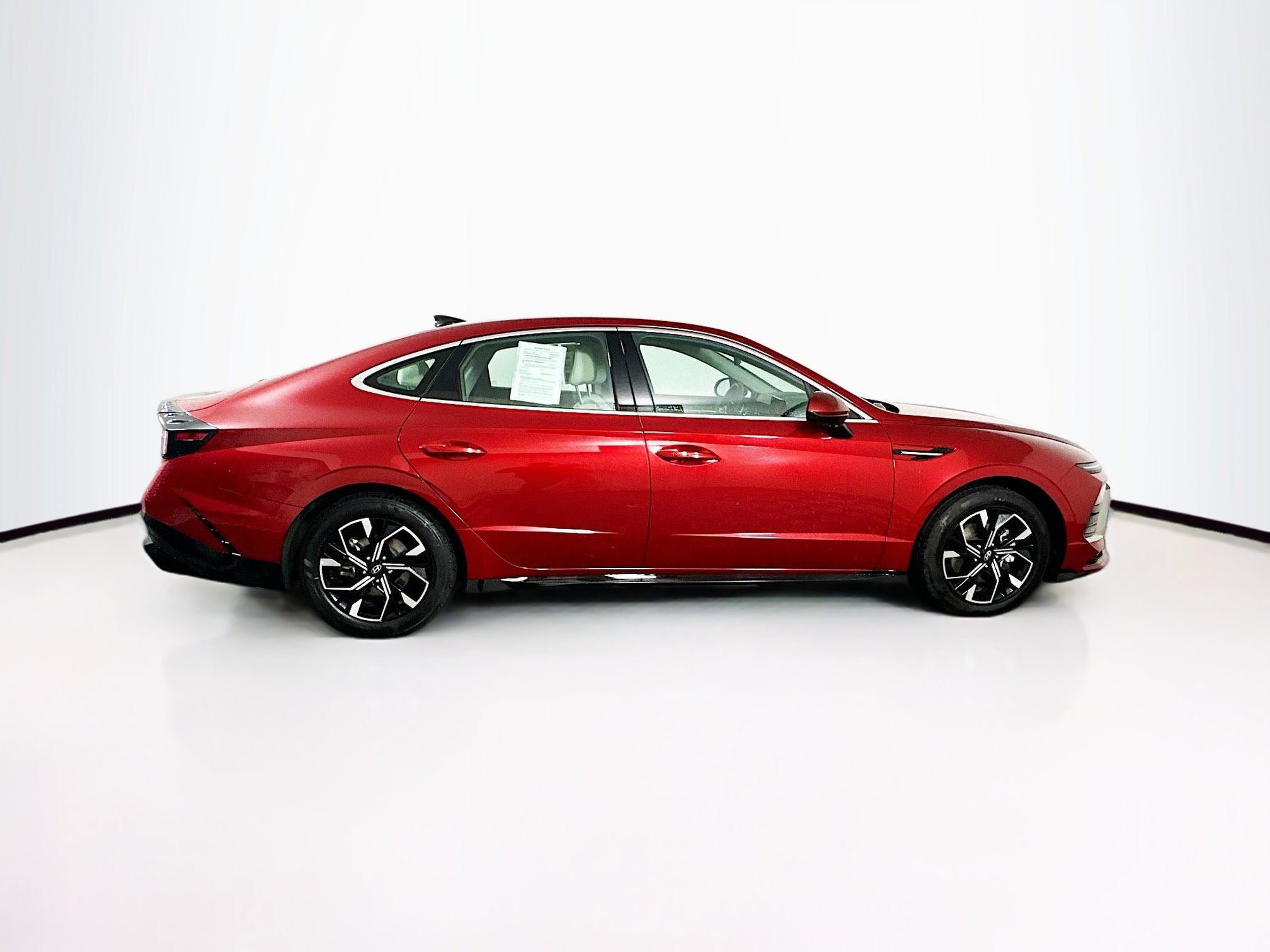 Used 2025 Hyundai Sonata SEL image 10