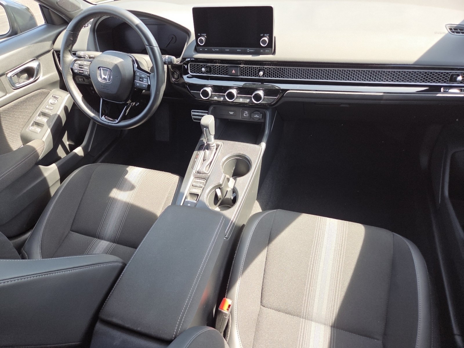Certified 2024 Honda Civic Sport image 26