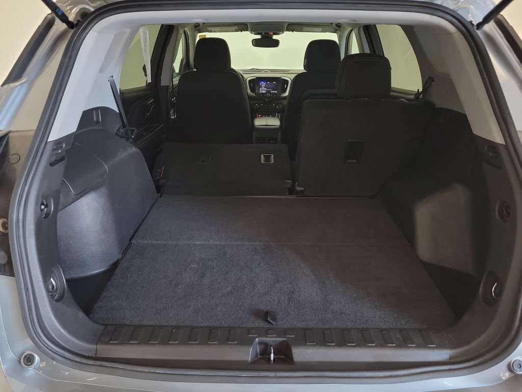Used 2024 GMC Terrain SLE FWD image 24