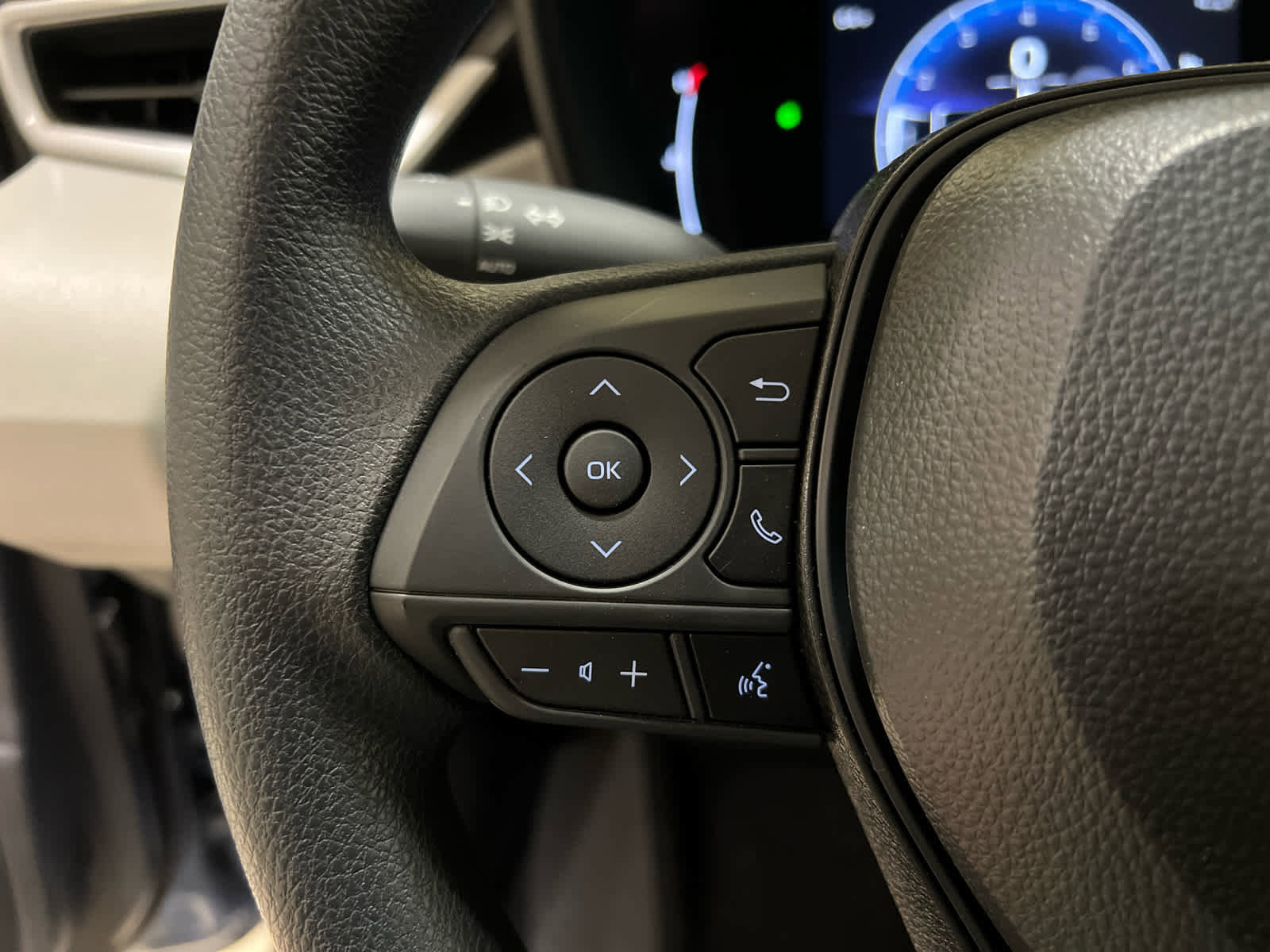 New 2026 Toyota Corolla LE FWD image 15