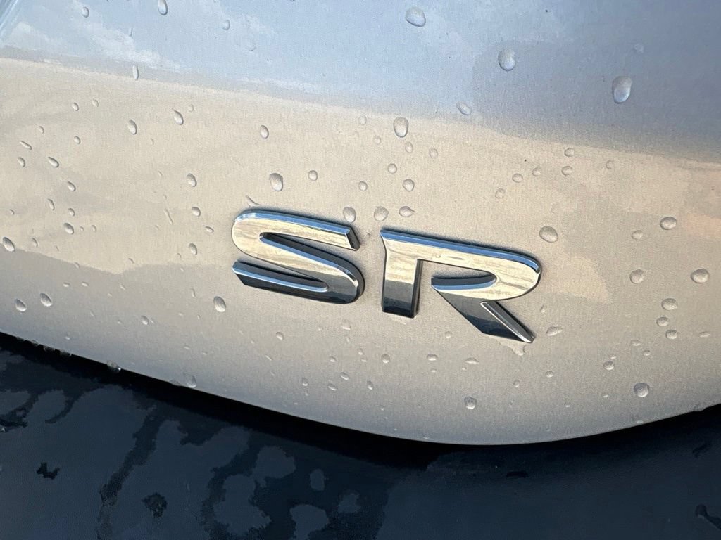 Used 2019 Nissan Kicks SR FWD image 33