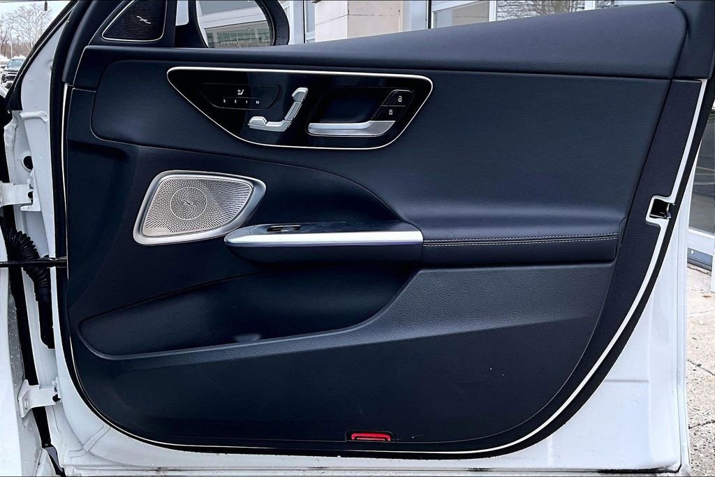 Certified 2023 Mercedes-Benz C 300 4MATIC Sedan image 19