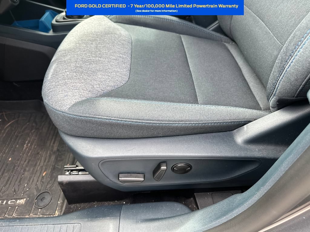 Certified 2025 Ford Maverick XLT w/ XLT Luxury Package AWD/4WD image 8