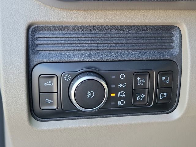 New 2026 Ford F450 Platinum w/ Platinum Plus Package AWD/4WD image 15