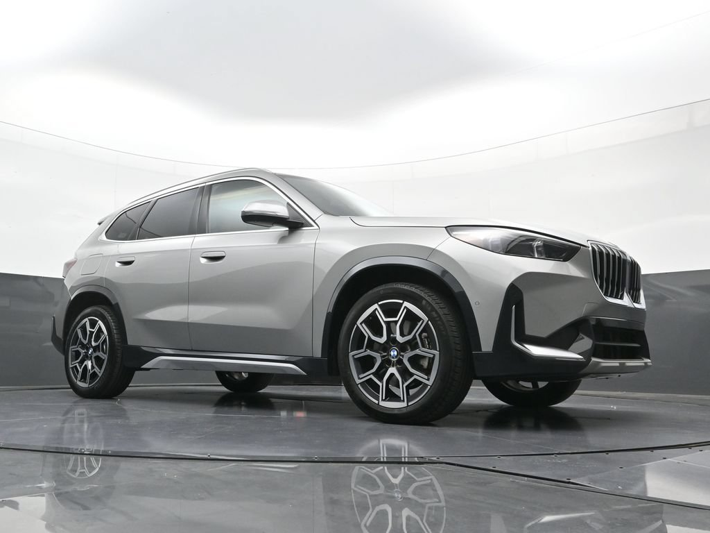 New 2026 BMW X1 xDrive28i w/ Convenience Package AWD/4WD image 21