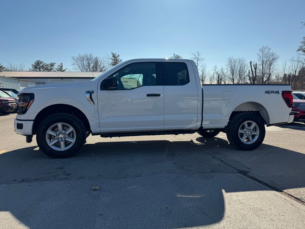 New 2026 Ford F150 XLT w/ Equipment Group 301A Standard image 8