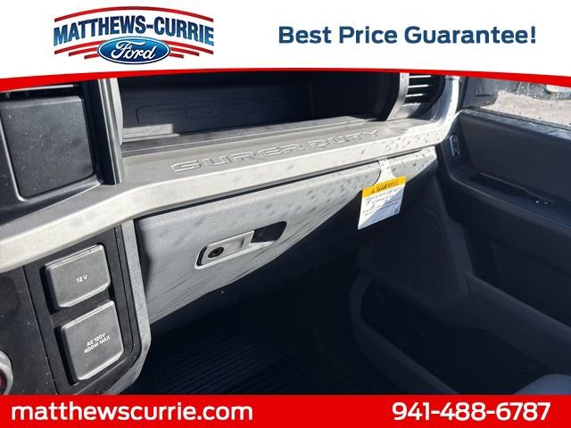 New 2026 Ford F250 XL w/ XL Chrome Package image 23