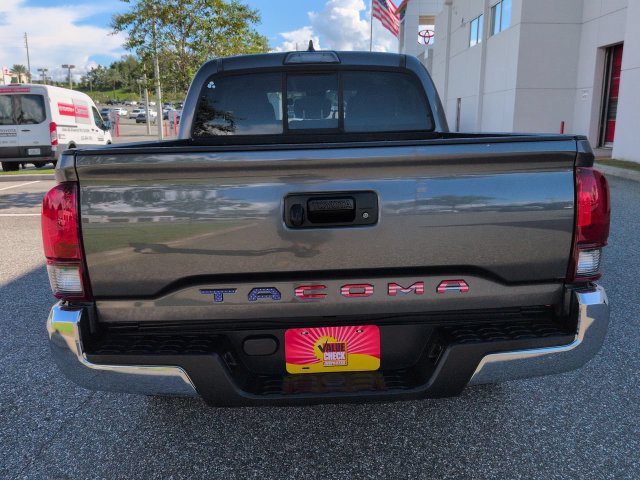 Used 2019 Toyota Tacoma SR5 w/ SR5 Appearance Package (SM) RWD image 5