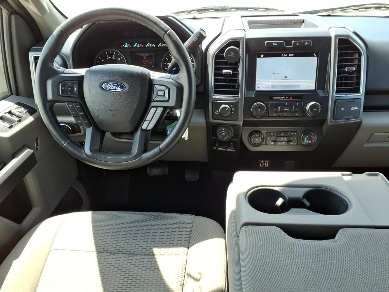 Used 2019 Ford F150 XLT w/ Equipment Group 302A Luxury AWD/4WD image 14