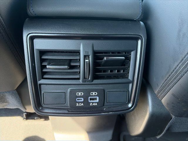 Used 2025 Subaru Forester Limited AWD/4WD image 12