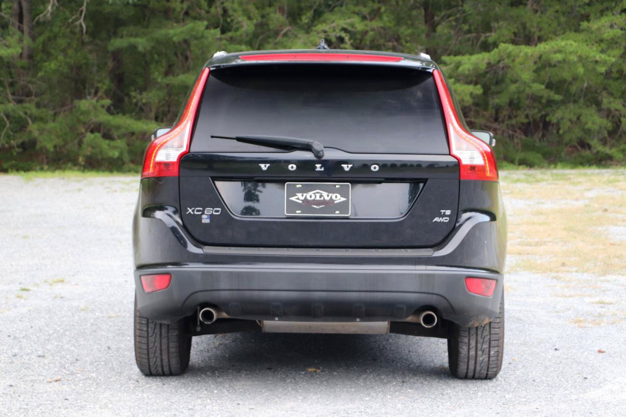 Used 2010 Volvo XC60 T6 AWD/4WD image 4