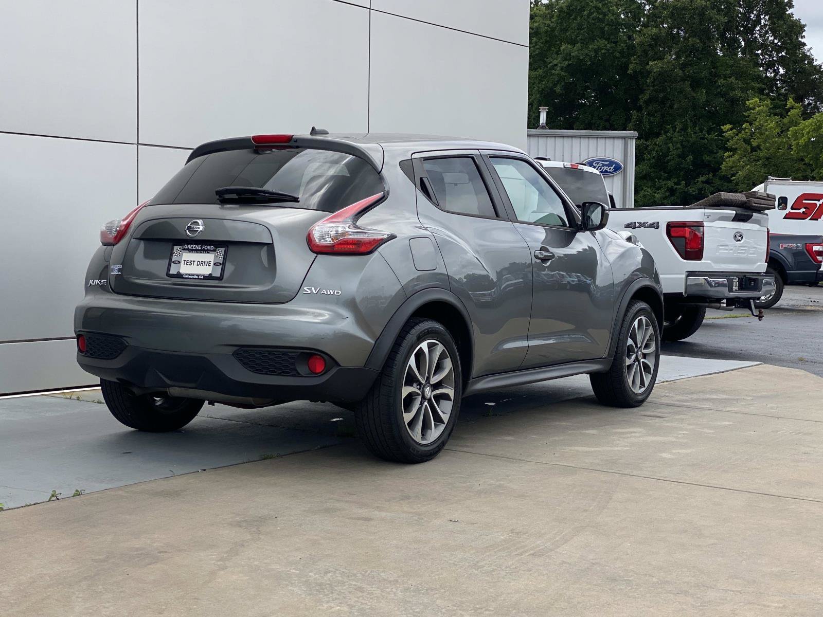 Used 2017 Nissan Juke SV AWD/4WD image 4
