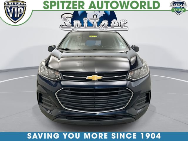 Used 2021 Chevrolet Trax LS w/ Tint and Cruise Package image 5