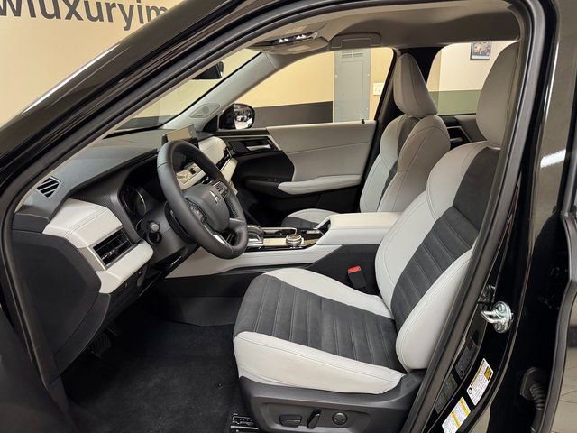 New 2026 Mitsubishi Outlander SE AWD/4WD image 8