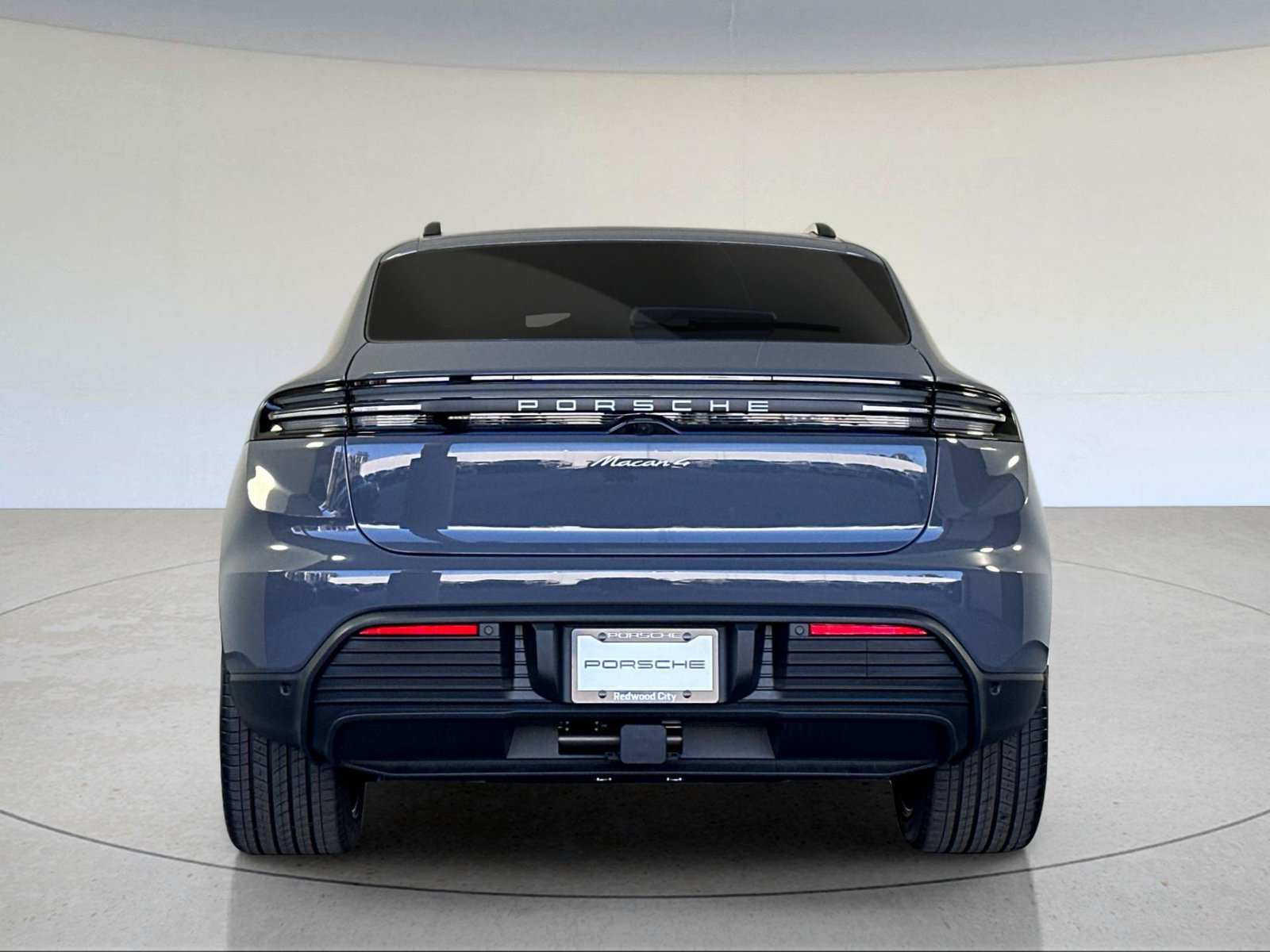 New 2026 Porsche Macan 4 Electric AWD/4WD image 7
