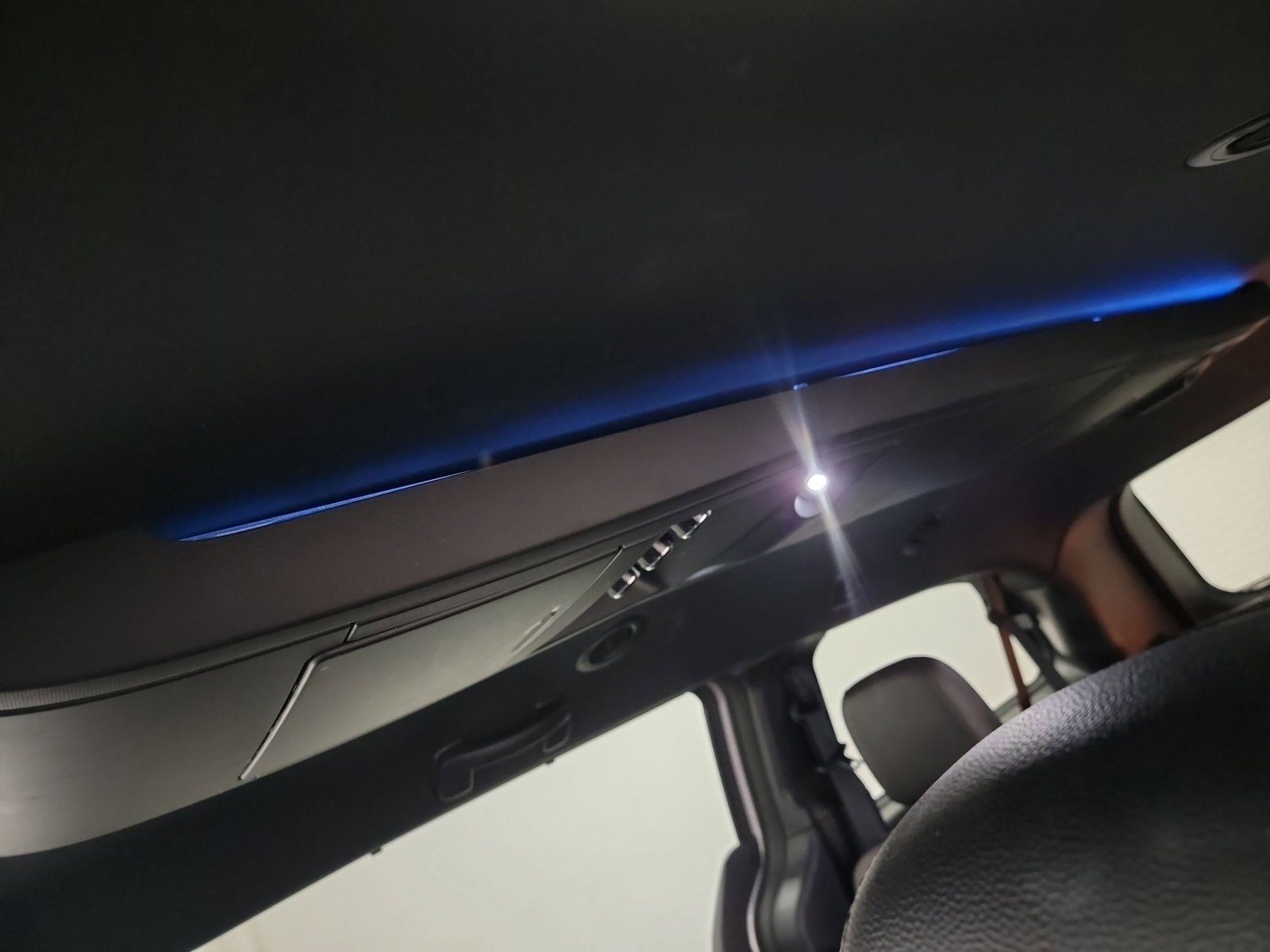 Used 2018 Dodge Grand Caravan GT image 34