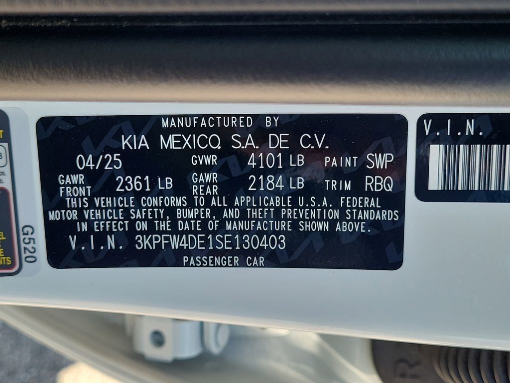 Used 2025 Kia K4 GT-Line w/ GT-Line Premium Package image 29