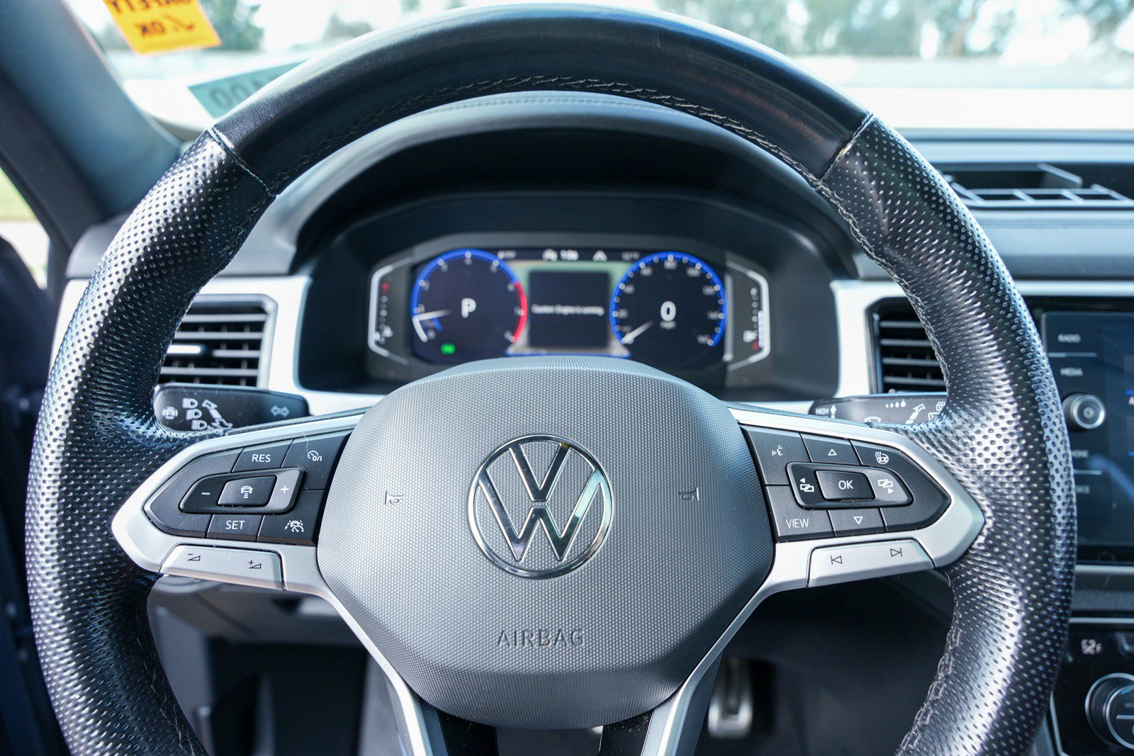 Used 2021 Volkswagen Atlas Cross Sport SEL Premium image 18