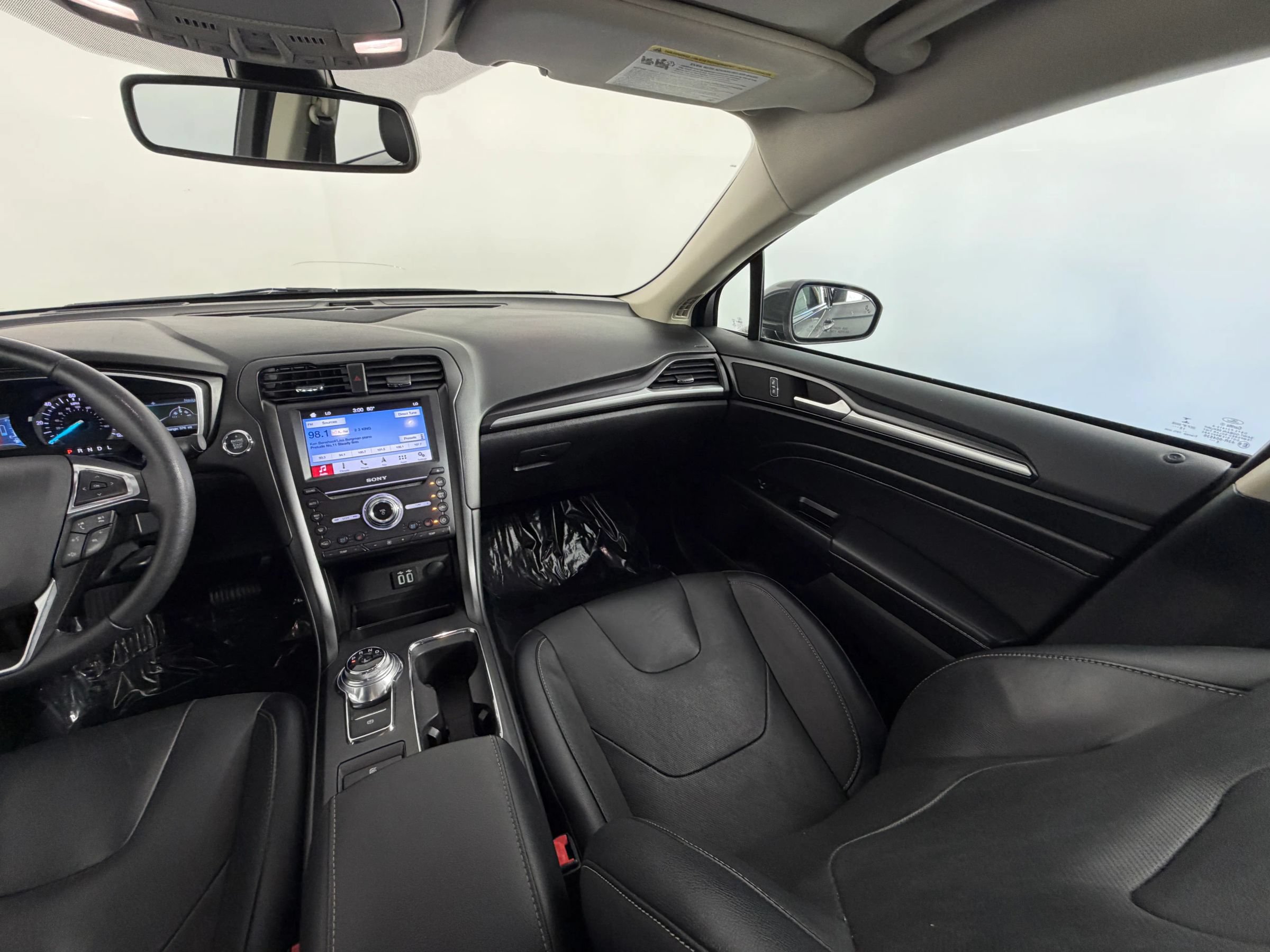 Used 2019 Ford Fusion Titanium FWD image 21