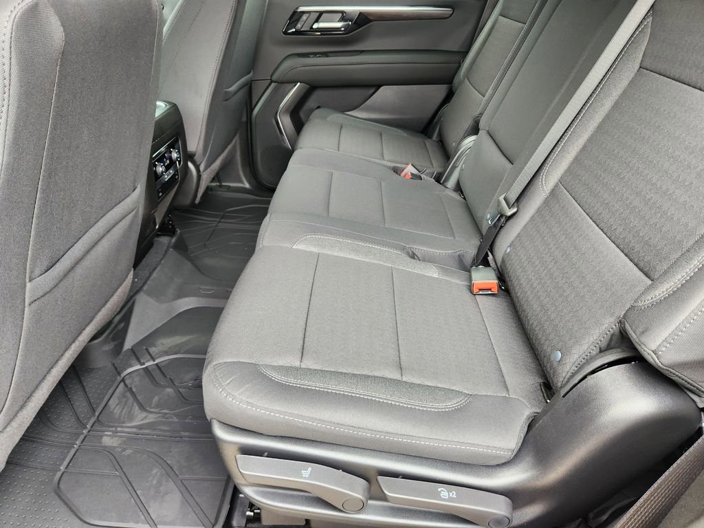 New 2026 Chevrolet Tahoe LS image 19