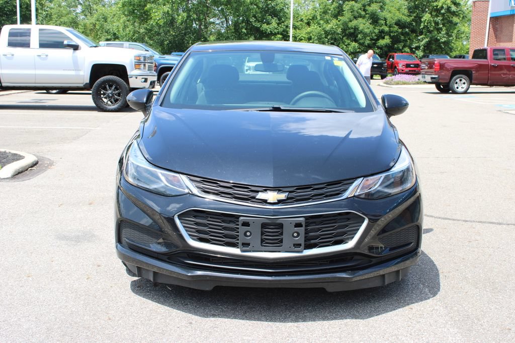 Certified 2018 Chevrolet Cruze LT FWD image 4