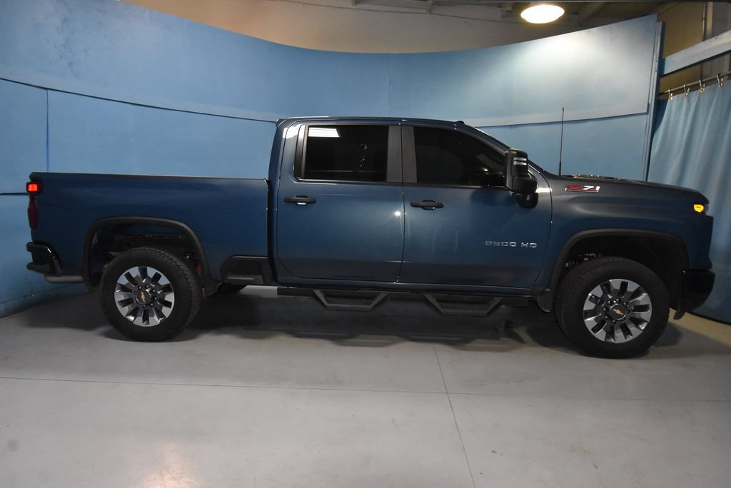 Used 2024 Chevrolet Silverado 2500 Custom w/ Custom Value Package AWD/4WD image 19