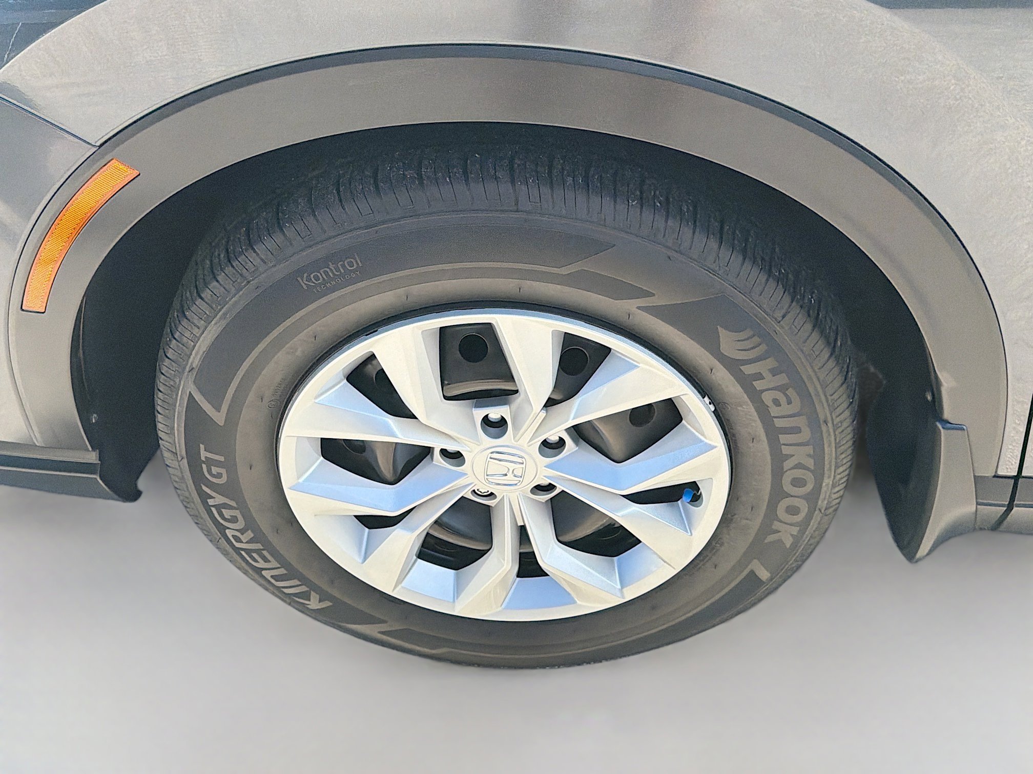 Used 2025 Honda CR-V LX image 36