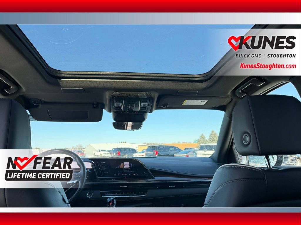 Used 2024 Cadillac Escalade ESV Premium Luxury image 46