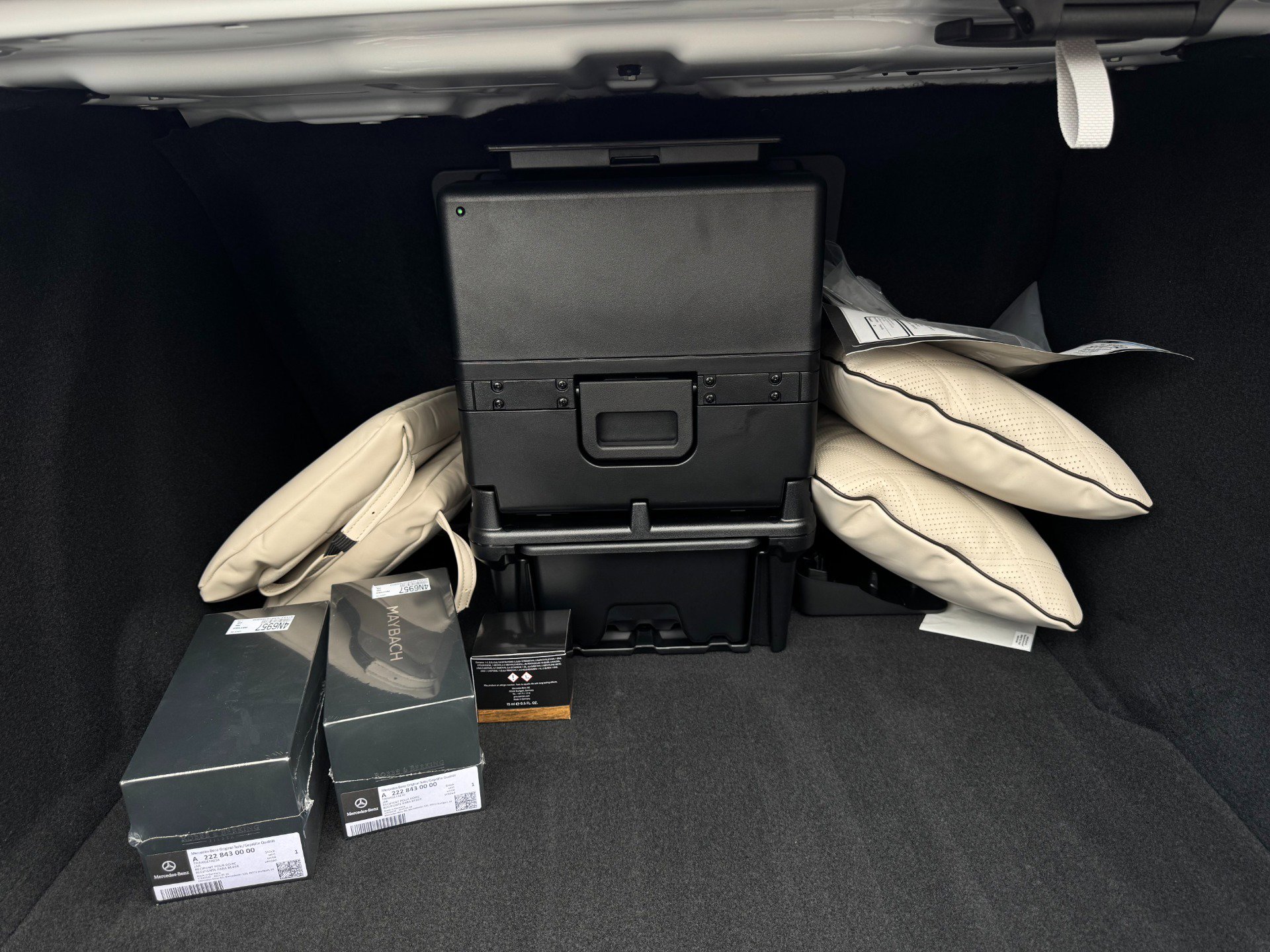 Used 2025 Mercedes-Benz Maybach S 680 4MATIC image 35