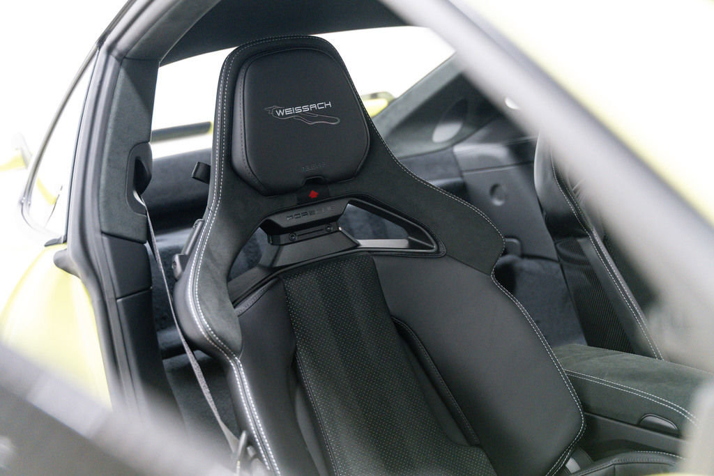 Used 2026 Porsche 911 GT3 w/ Weissach Package image 8
