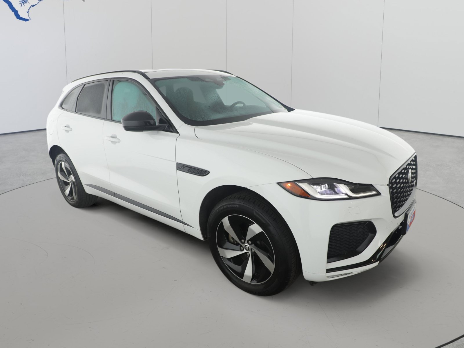 Used 2025 Jaguar F-PACE R-Dynamic S AWD/4WD image 3