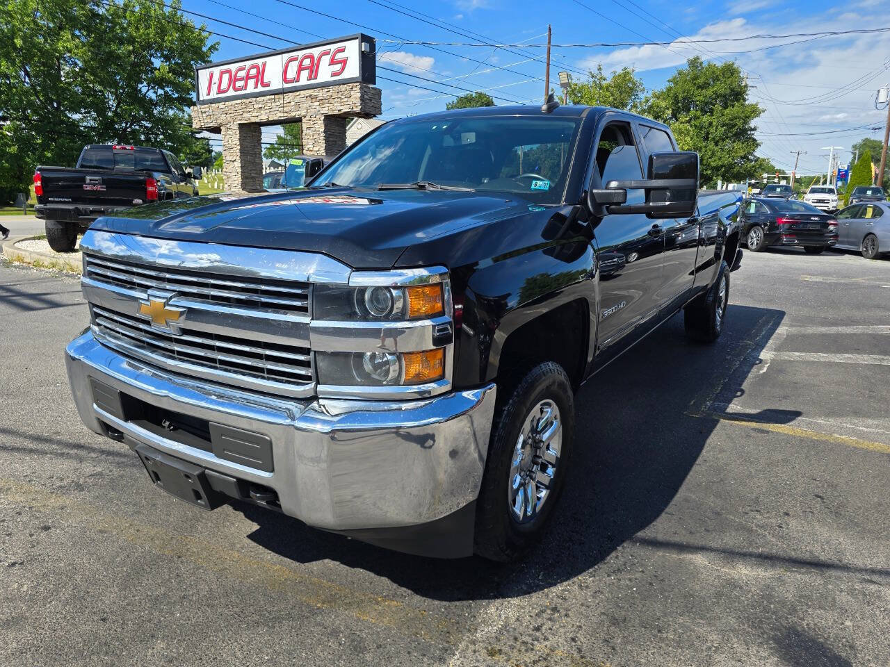 Used 2018 Chevrolet Silverado 3500 LT w/ Snow Plow Prep Package AWD/4WD image 7