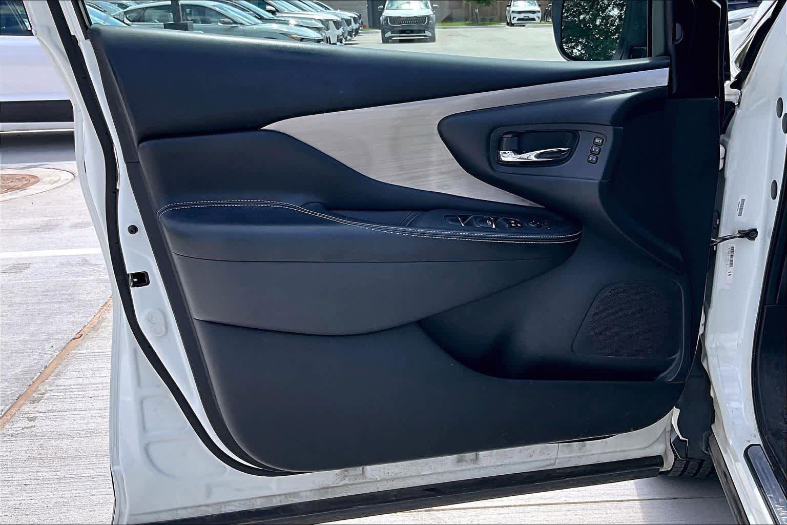 Used 2018 Nissan Murano SL AWD/4WD image 19