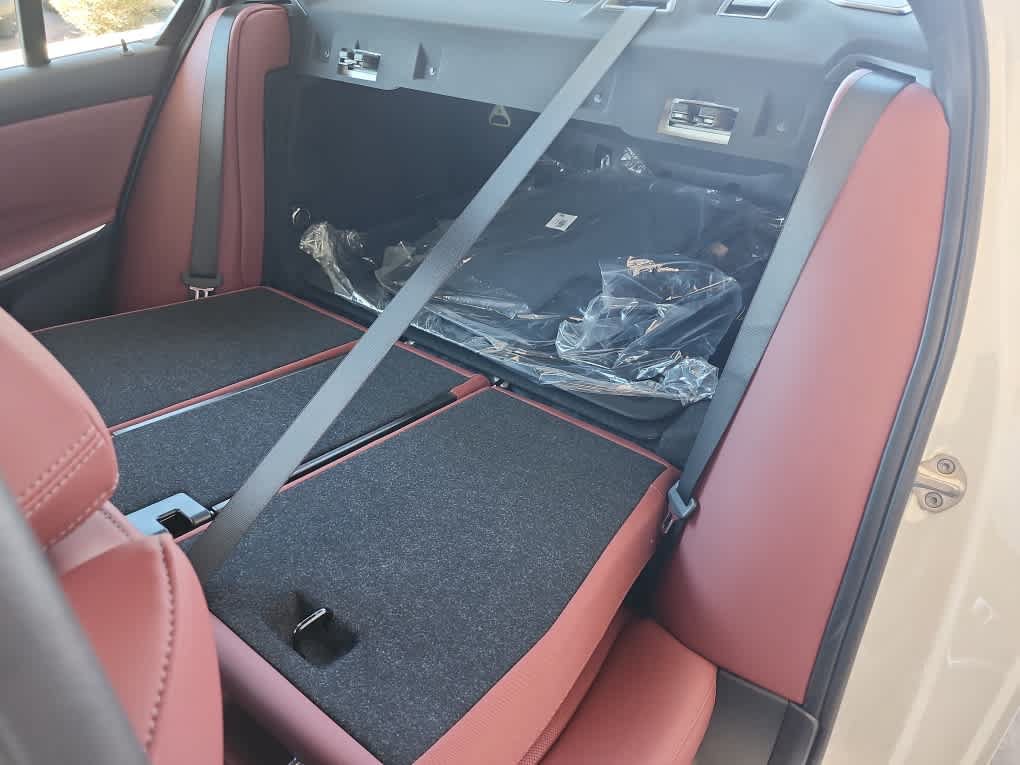 New 2026 BMW 330i Sedan w/ M Sport Package RWD image 30