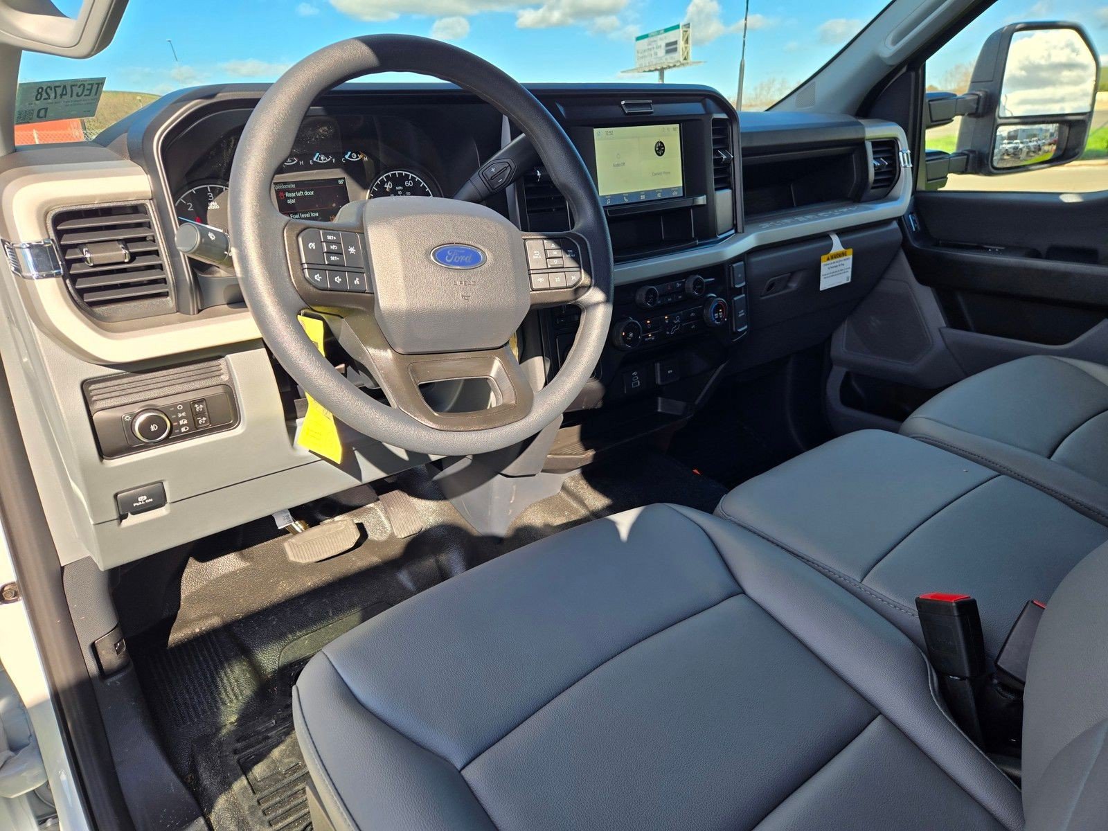 New 2026 Ford F350 XL w/ XL Chrome Package RWD image 7