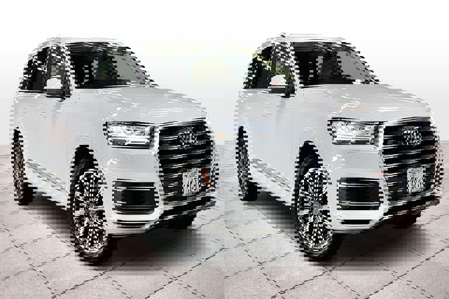 Used 2017 Audi Q7 3.0T Premium Plus w/ Premium Plus Package image 2