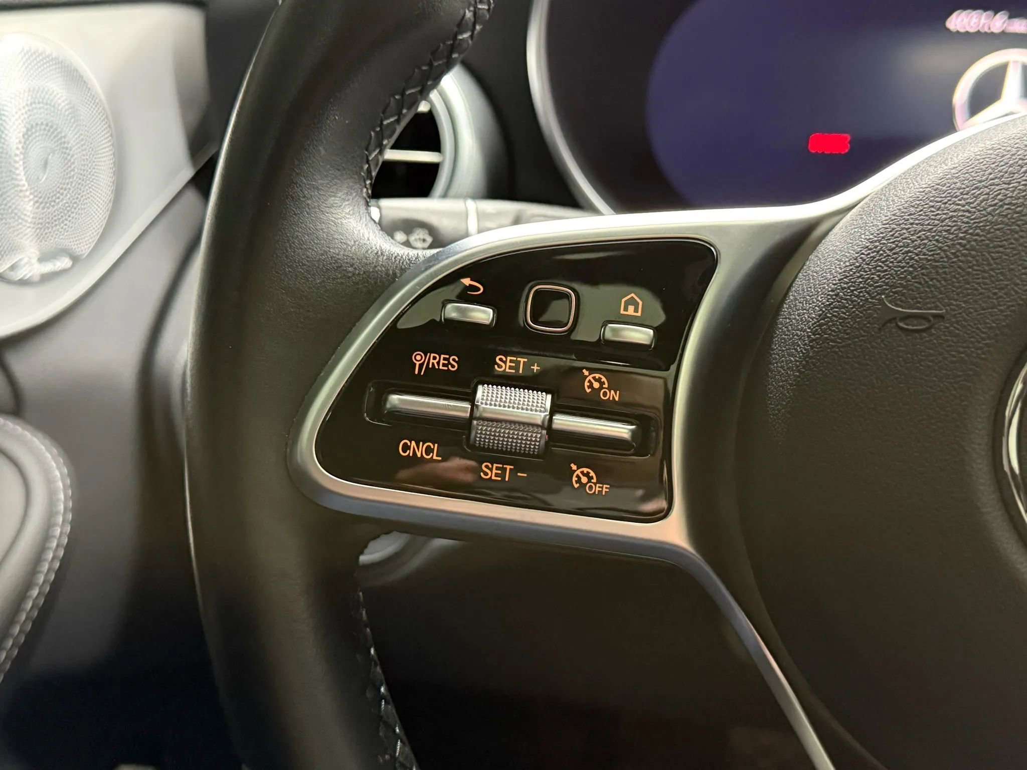 Used 2021 Mercedes-Benz C 300 Sedan image 19