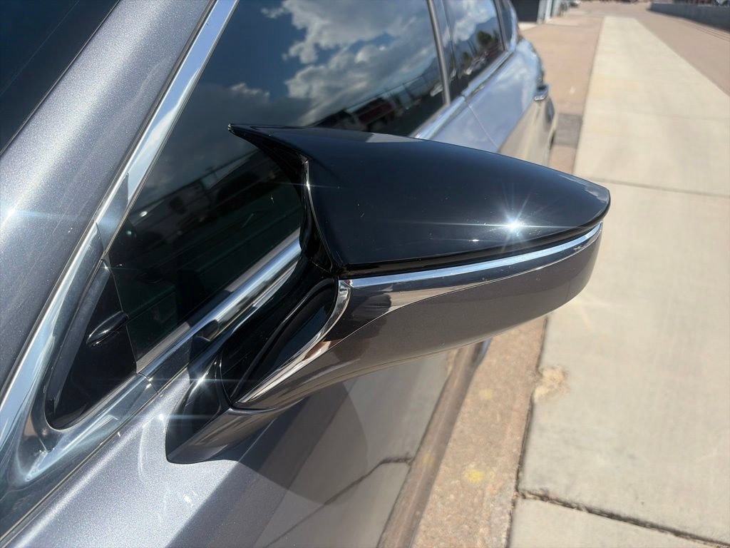 Used 2019 Lexus ES 300h w/ Premium Package FWD image 54