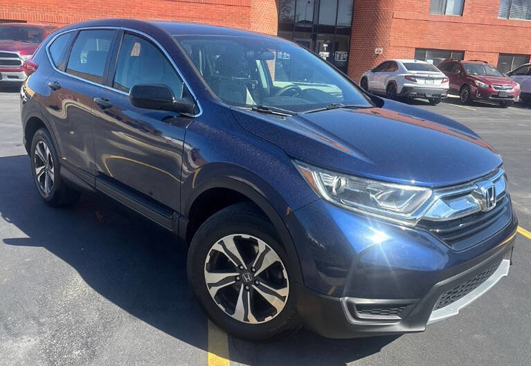 Used 2019 Honda CR-V LX image 2