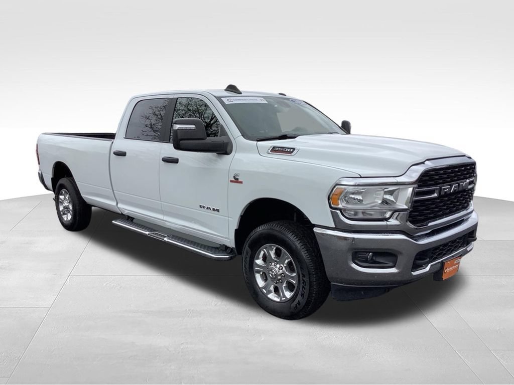 Certified 2024 RAM 3500 Big Horn AWD/4WD image 9