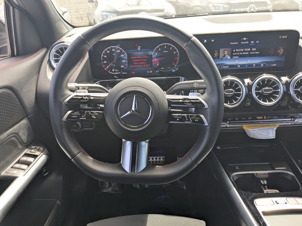 Certified 2025 Mercedes-Benz GLA 250 image 3