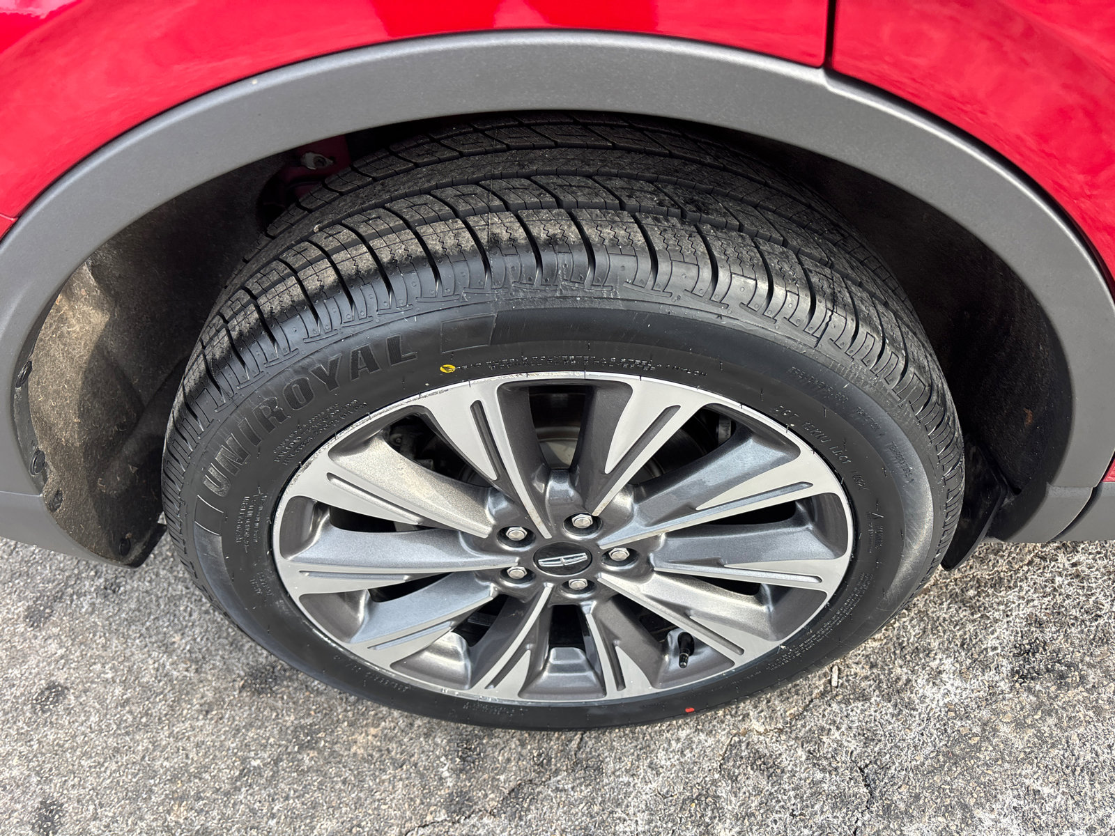 Certified 2022 Lincoln Corsair Reserve w/ Equipment Group 201A image 10