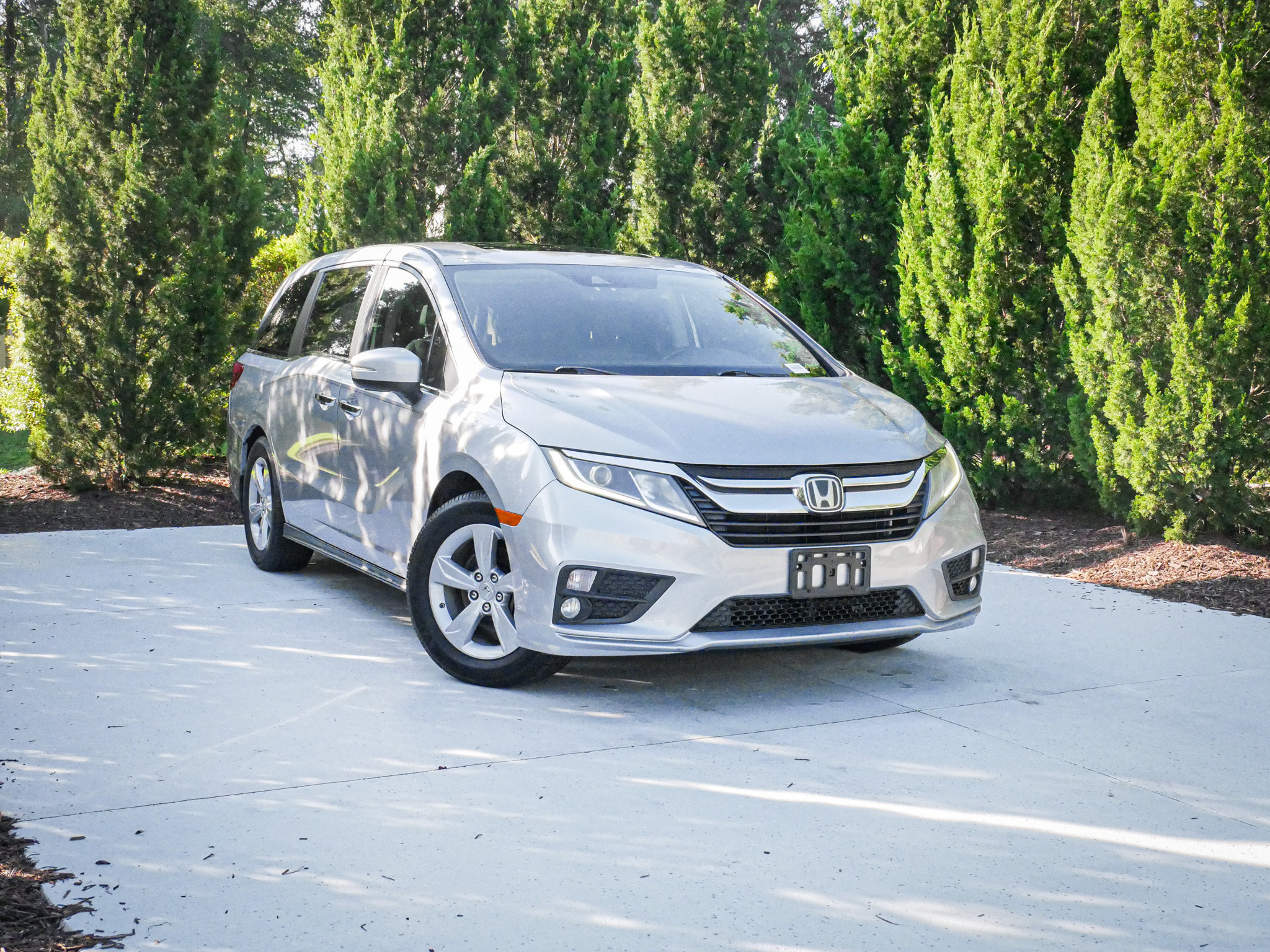 Used 2018 Honda Odyssey EX-L image 2