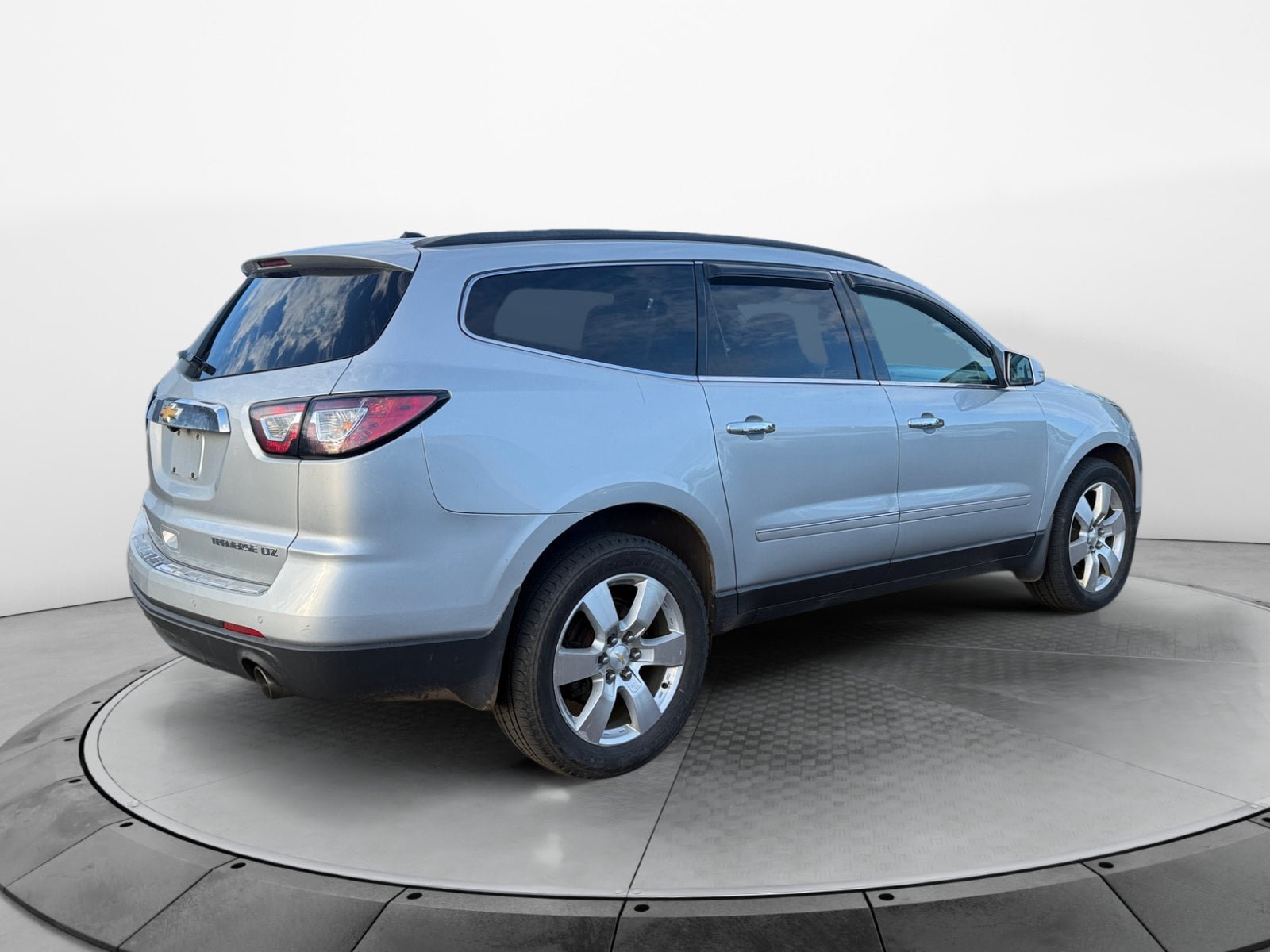 Used 2013 Chevrolet Traverse LTZ AWD/4WD image 5