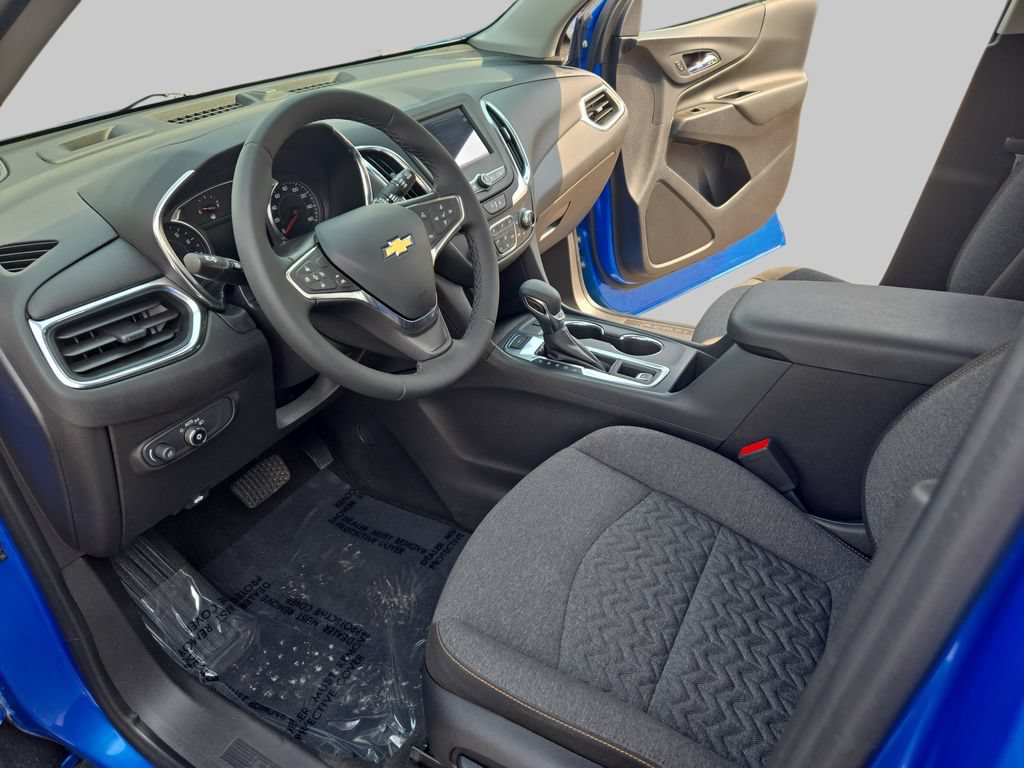 Used 2024 Chevrolet Equinox LT AWD/4WD image 19