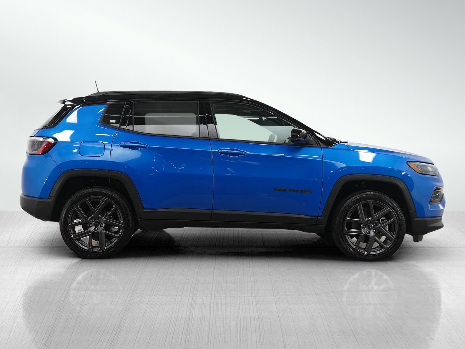 Used 2026 Jeep Compass Limited AWD/4WD image 7
