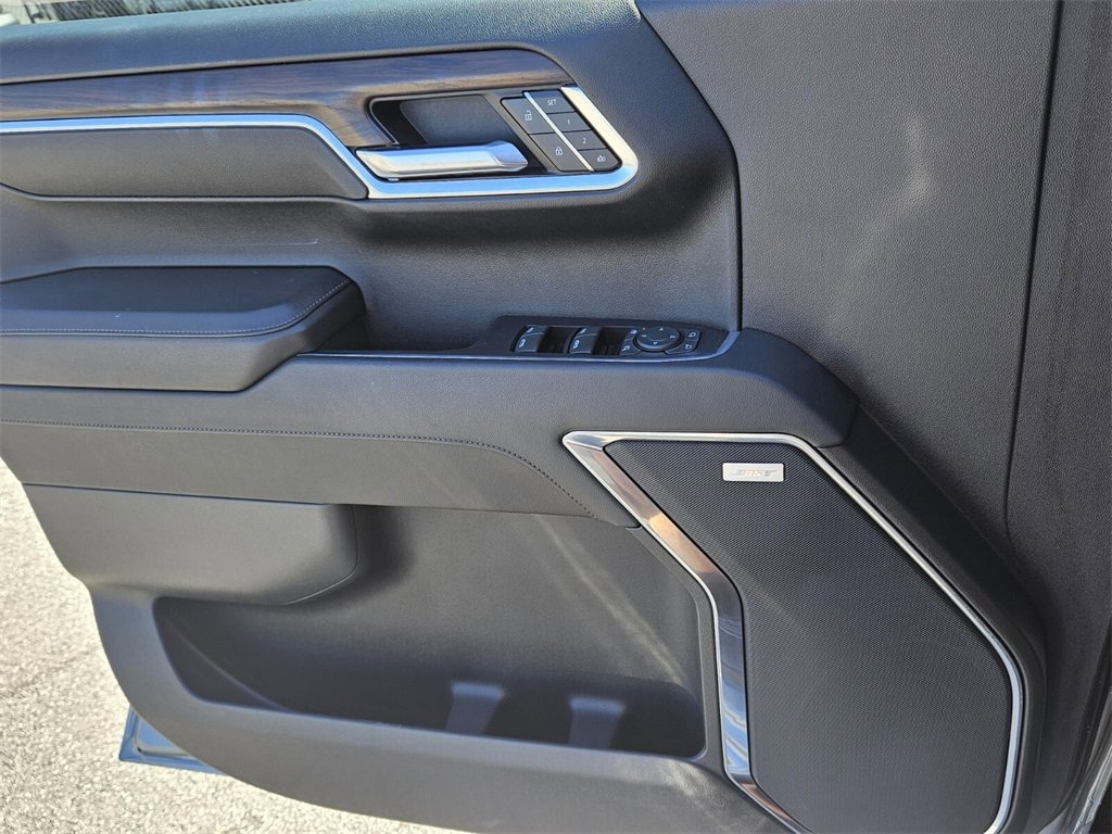 Certified 2023 GMC Sierra 1500 SLT w/ SLT Premium Package image 26